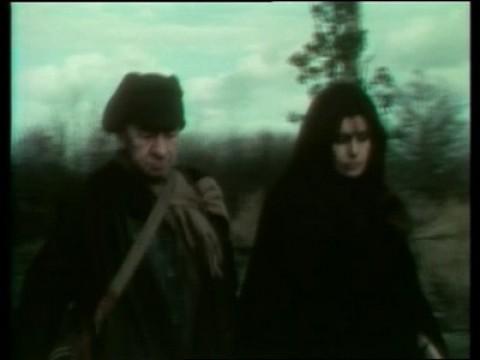 Le Collier d'épingles