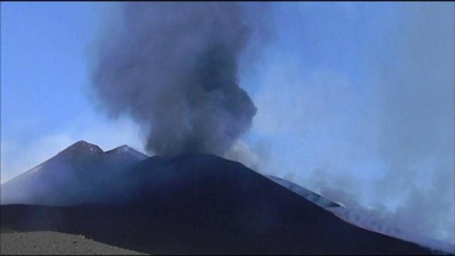 Les volcans, un baril de poudre sous l'Italie