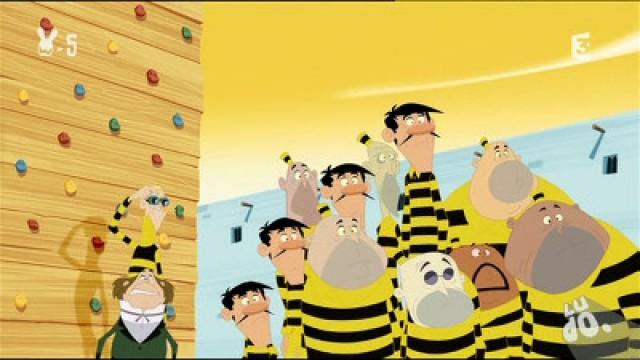 The Daltons go climbing