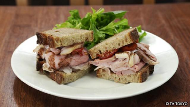 Roast Pork Sandwich and Salsiccia of Kotake Mukaihara, Nerima Ward