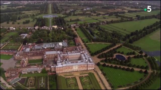 England - Hampton Court to Dyrham Park