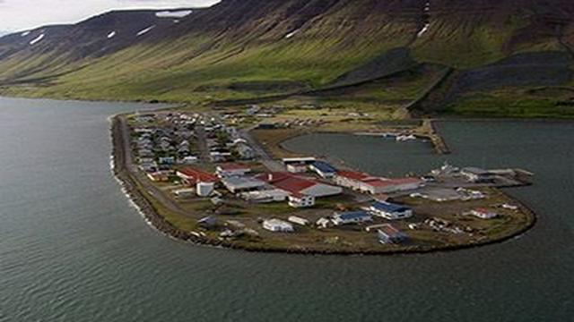 Iceland - Patreksfjorour to Dettifoss Waterfall