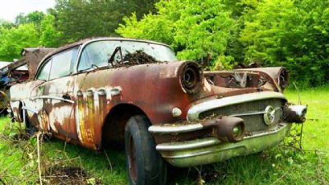 Junkyard 1956 Buick Hack!