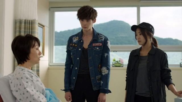 Hoon Meets Seung Hee