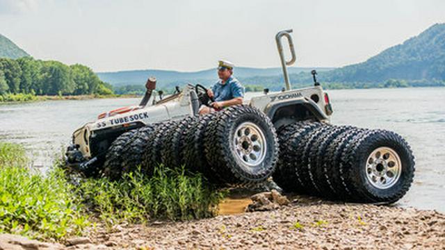 Tube Sock The Floating Jeep