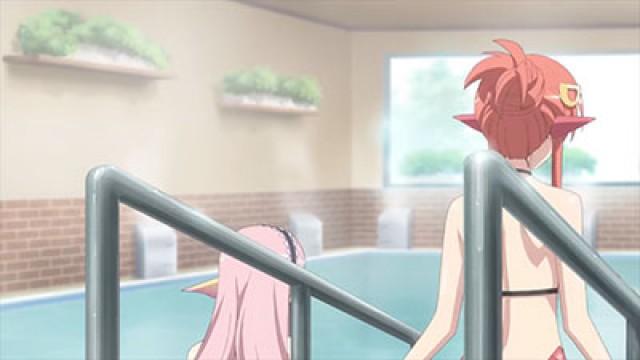 Almost Daily Life 24: Mero and Miia Swimming