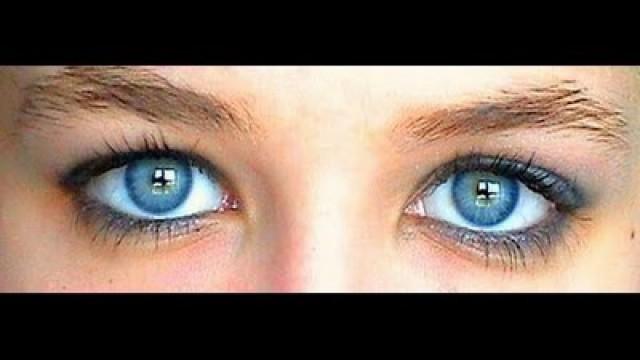 [ Tutoriel Maquillage n°1 ] : Effy de la série " Skins "