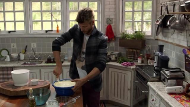 Pernil Assado, Salpicão e Torta de Nozes