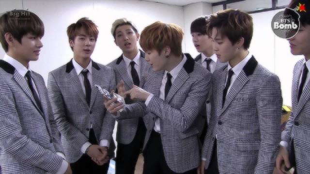 BTS at the 4th Gaon chart Awards 2015