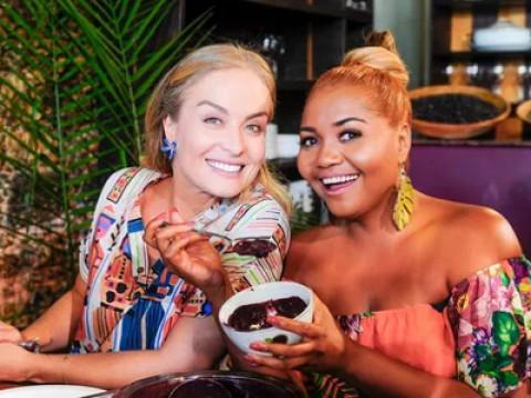 Zezé Polessa e Gaby Amarantos