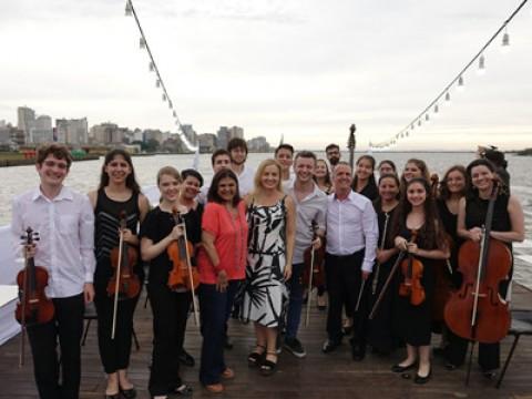 Elizângela e Lucas Lima