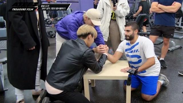 [UNPUBLISHED] Jongho arm wrestling