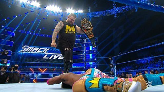 SmackDown Live 1027