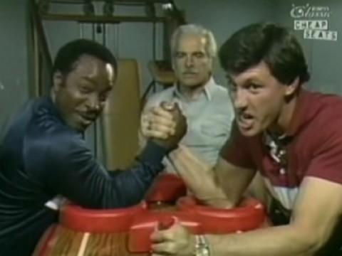 NFL-MLB Arm Wrestling