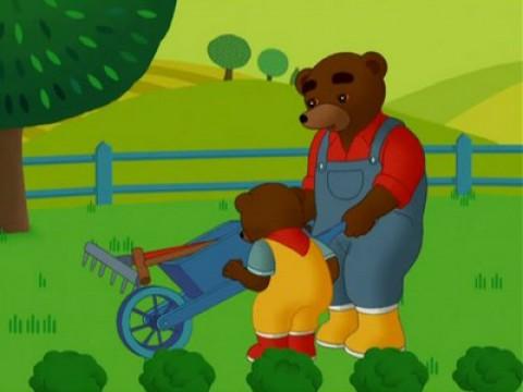 Little Brown Bear gardens