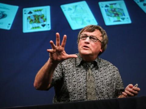 Lennart Green: Close-up card magic with a twist
