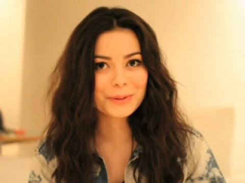 7 Secrets With Miranda Cosgrove