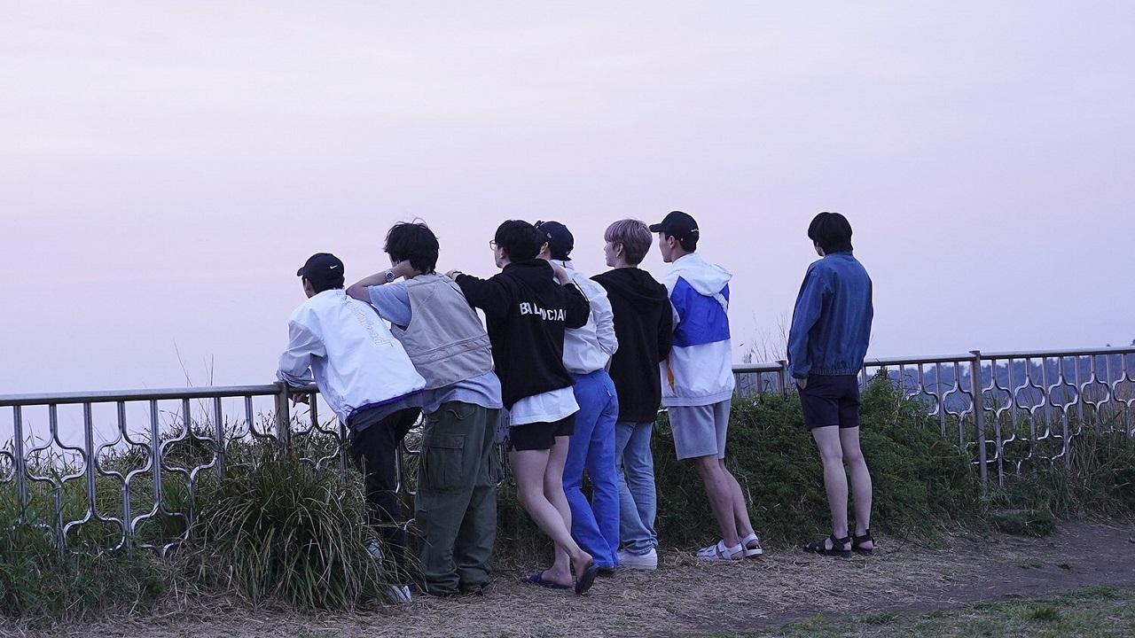 MONSTA X 'I Log U' in Jeju