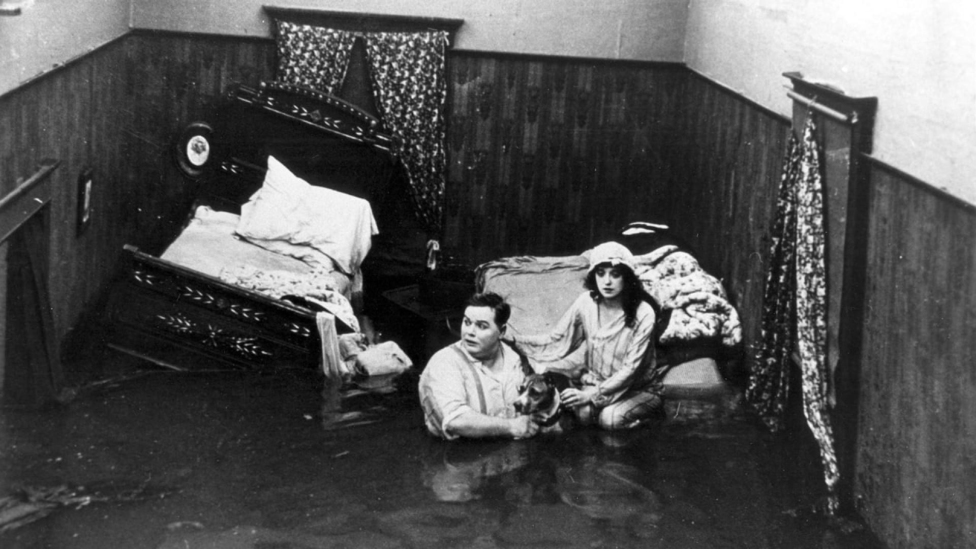 Fatty and Mabel Adrift