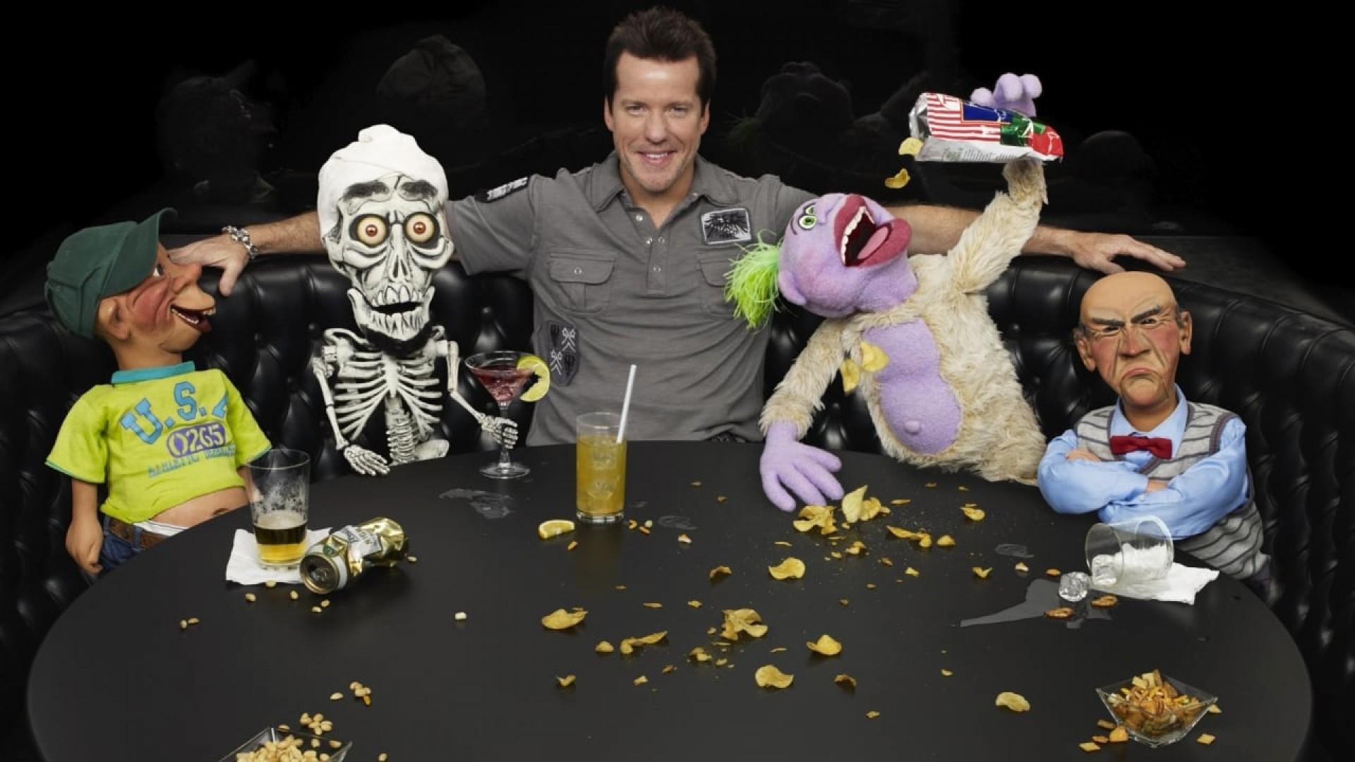 Jeff Dunham: Minding the Monsters