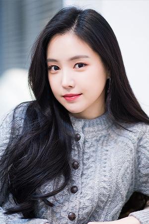 Picture of Son Na-eun