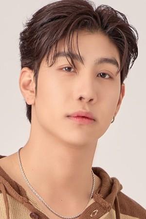 Picture of Mond Tanutchai Wijitvongtong