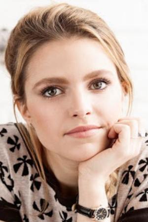 Picture of Sarah-Jeanne Labrosse