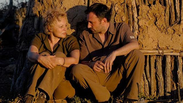 Muriel Robin chez les Himbas en Namibie