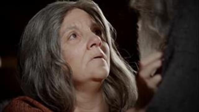 Sati e Penthperes passam a noite juntos