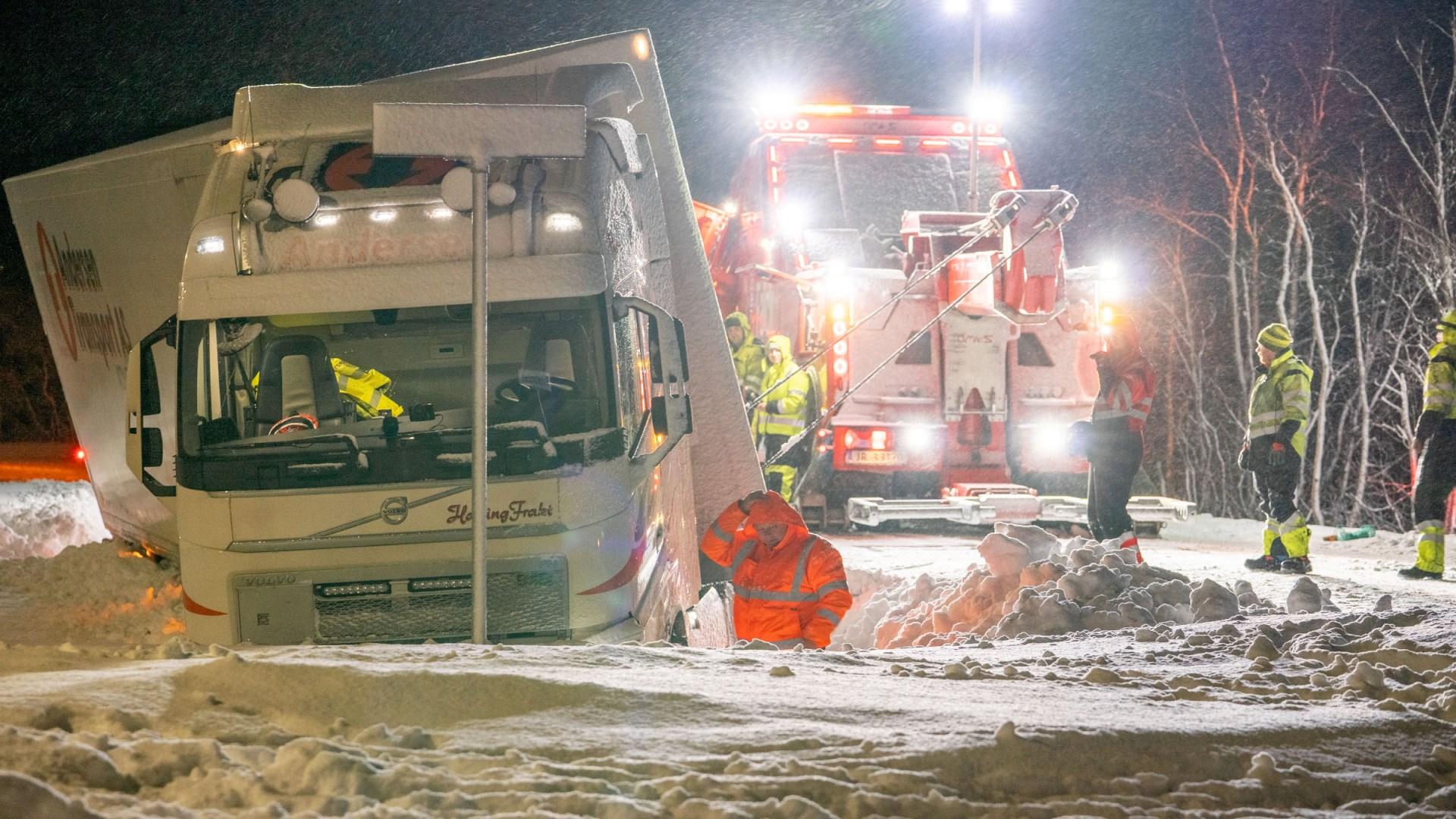 Ice Road Rescue