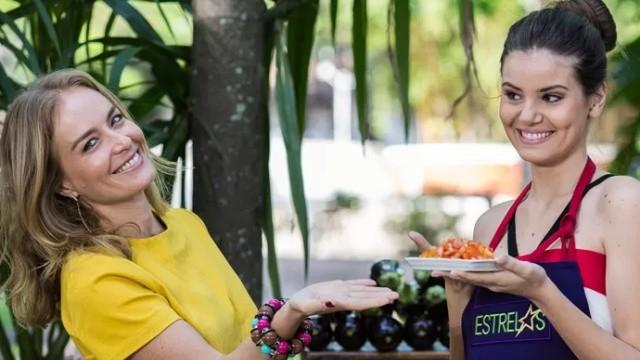 Camila Queiroz, Alessandra Ambrósio e Sophia Abrahão