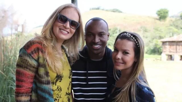 Thiaguinho, Fernanda Souza e Priscila Fantin