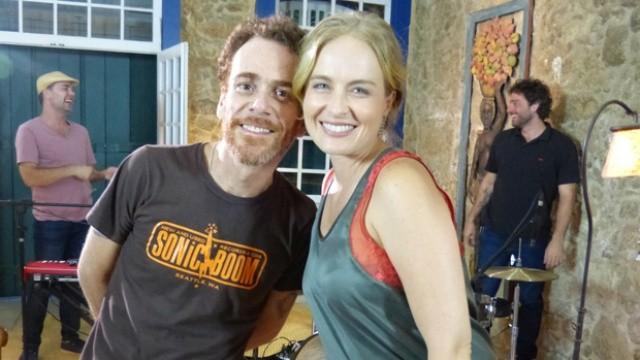 Carolina Dieckmann, Luís Miranda, Nando Reis e Os Infernais