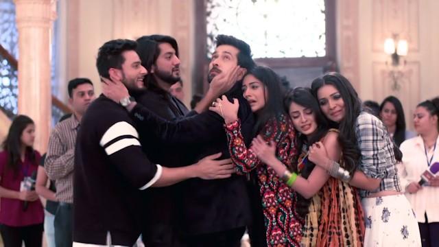 Shivaay Saves the Oberois