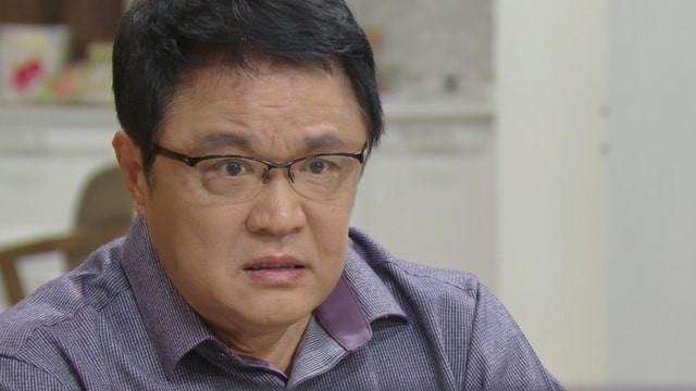 Cheong Ah and Jun Hwi Get into a Fight