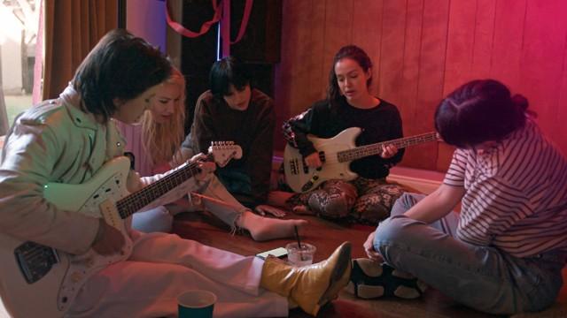 Nasty Cherry Makes Some Noise