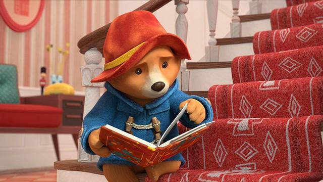 Paddington Makes a Scrapbook