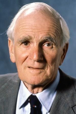 Picture of Desmond Llewelyn