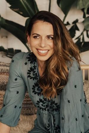 Picture of Laura Bailey