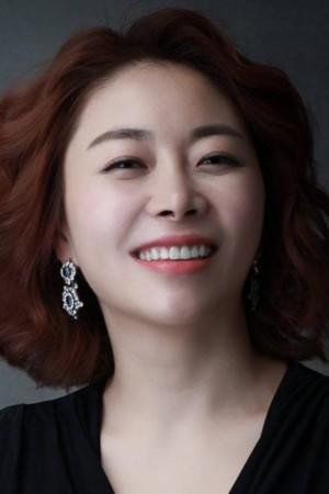 Picture of Hwang Hyo-eun