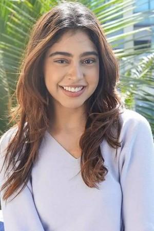 Picture of Niti Taylor