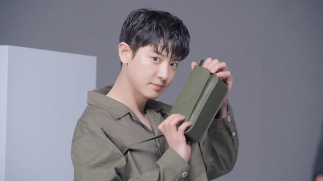 PENSHOPPE Photoshoot Behind