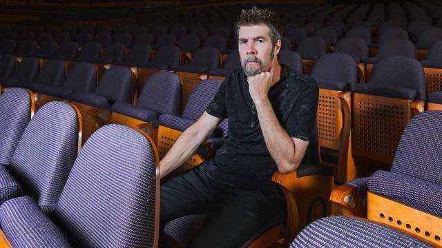 Rhod Gilbert: A Pain in the Neck for SU2C