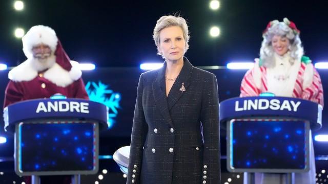 How Jane Lynch Stole Christmas