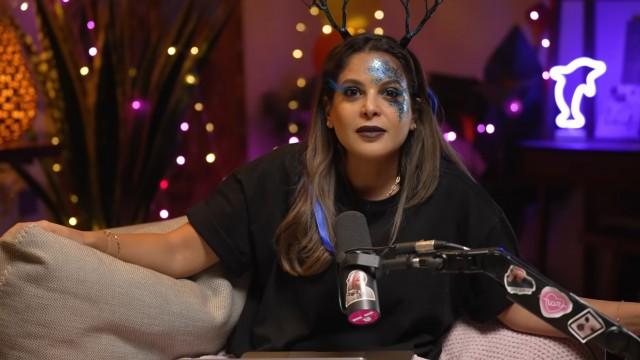 تاريخ اللغات + طرق تواصل  فريده