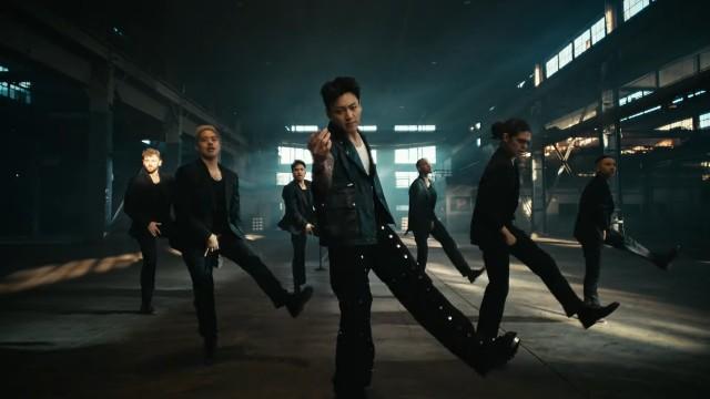정국 (Jung Kook), Usher ‘Standing Next to You - Usher Remix’ Official Performance Video Teaser