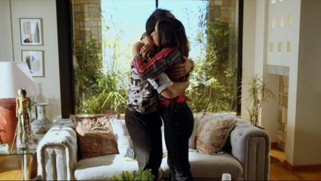 Pitu Mardones es la primera en felicitar a Chico Olmedo en su cumpleaños