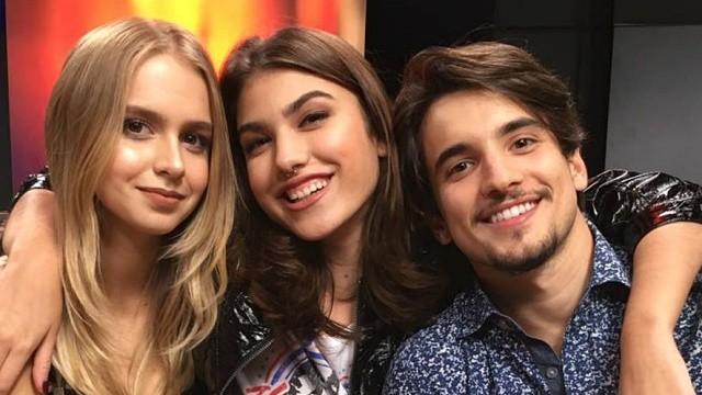Giovanna Grigio, Isabella Scherer e Gabriel Calamari