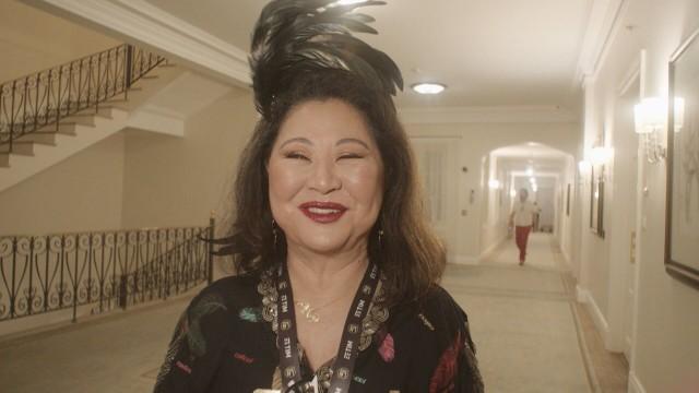 A Rainha e o Peso da Coroa