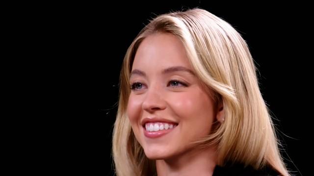 Sydney Sweeney Endures a Nightmare While Eating Spicy Wings